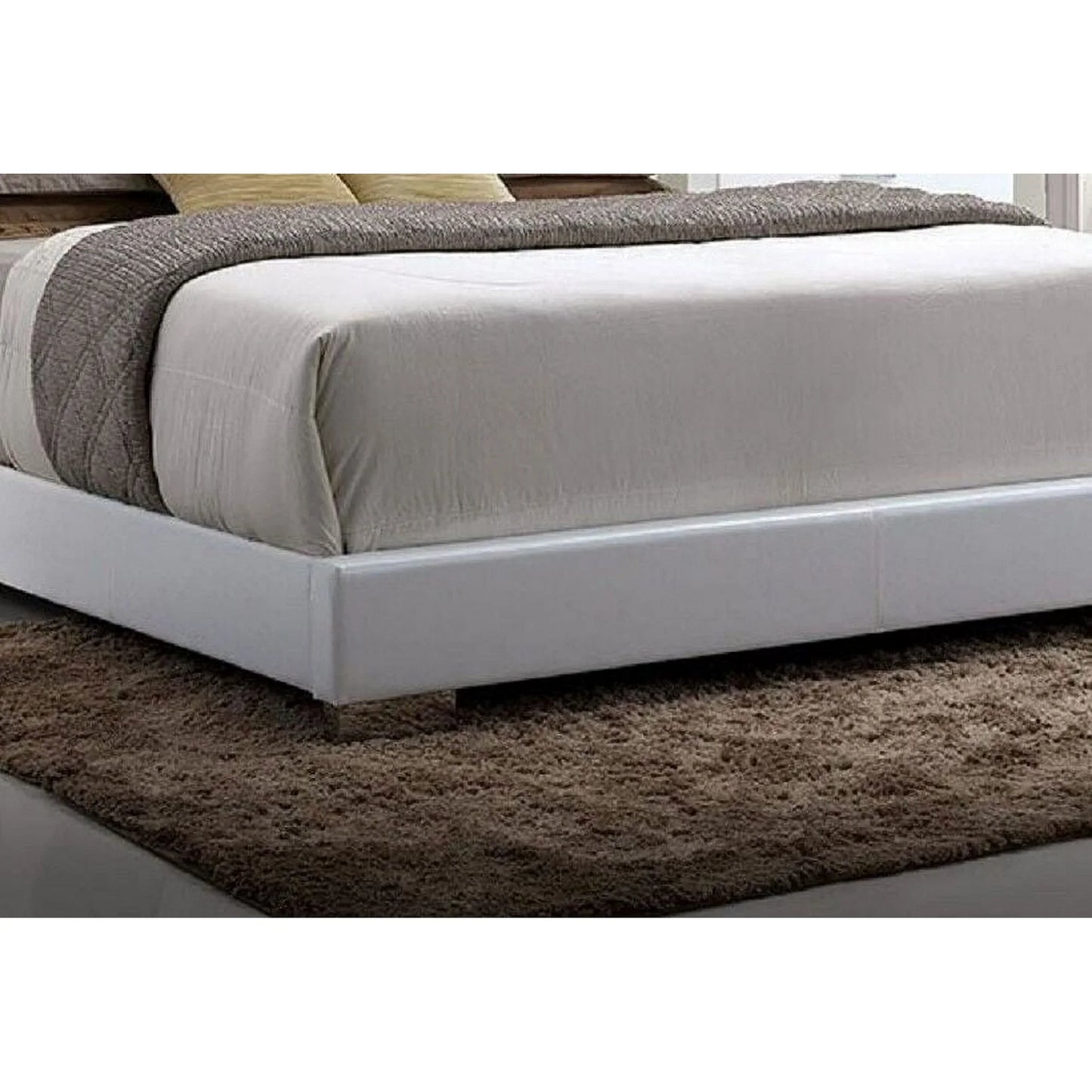 Felicity Bedroom Set with LED Lighting Glossy White
