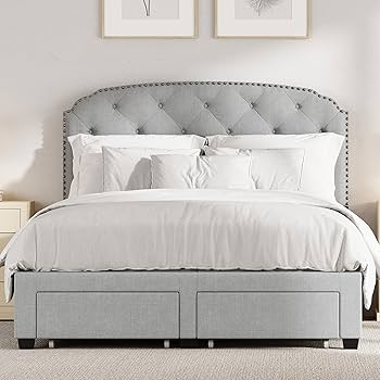 Pogradec Tufted Storage Bed