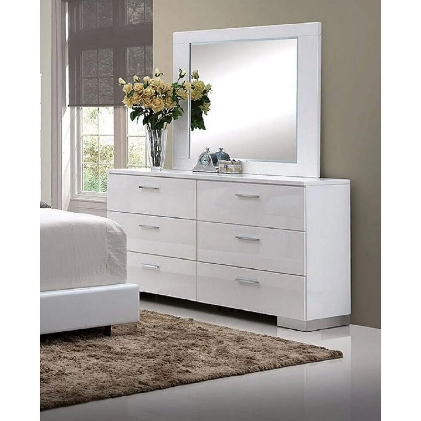 Felicity Bedroom Set with LED Lighting Glossy White