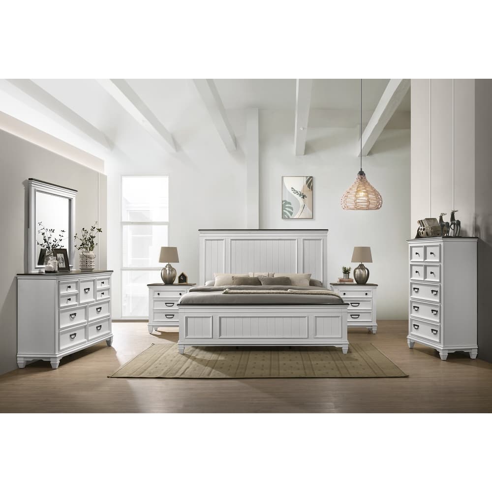 Roundhill Furniture Clelane Wood Bedroom Set with Bed, Dresser, Mirror, Two Nightstands, and Chest in Weathered White and Grey
