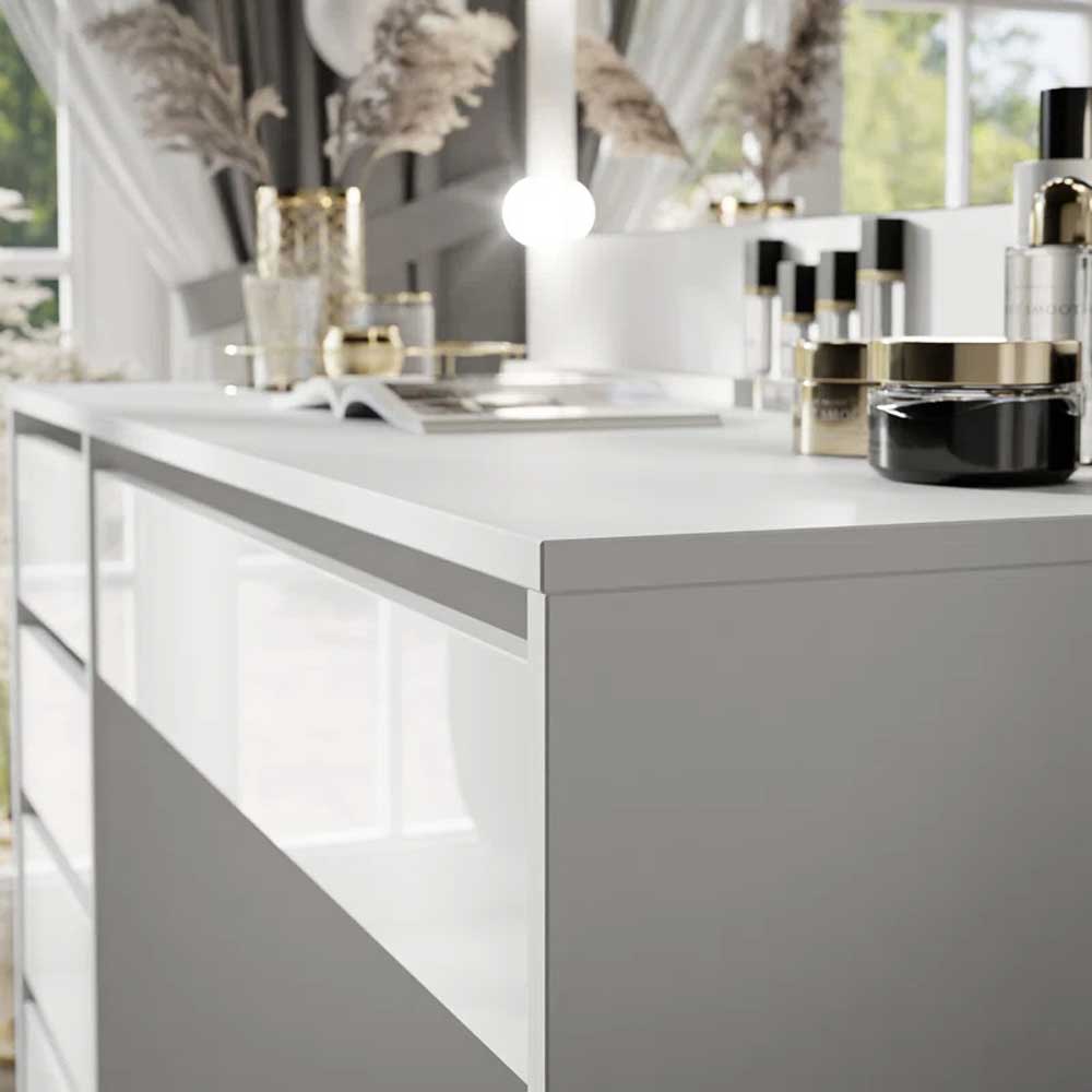 Zaviour Furniture elegance dresser with mirror