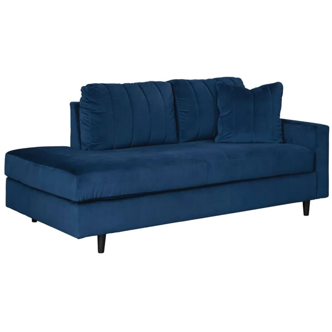 Corner Chaise Lounge – The Perfect Relaxation Spot for Dubai Homes