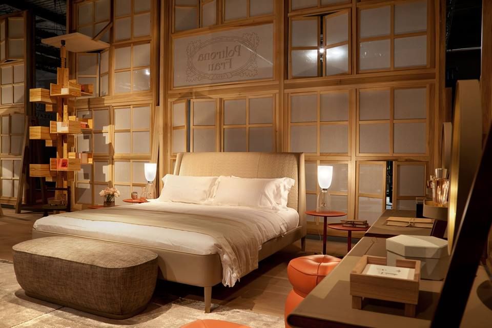 Suzie Wong De Luxe Bed
