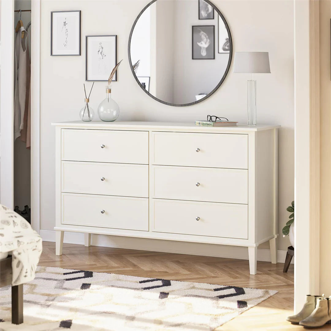 Soderville 6 Drawer Dresser in Pink