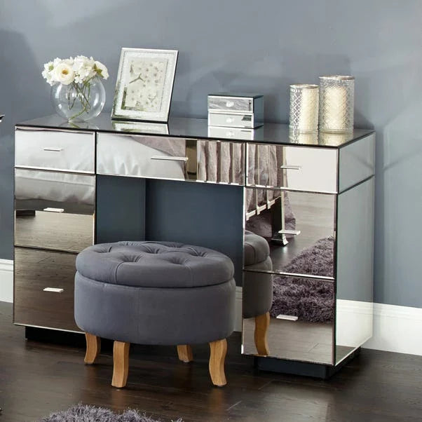Venetian Mirrored Dressing Table