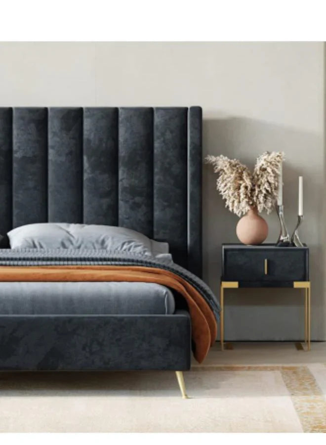 Charcoal Cotton and Polyester Upholstered Bed – Luxury Platform Bed for Apartment