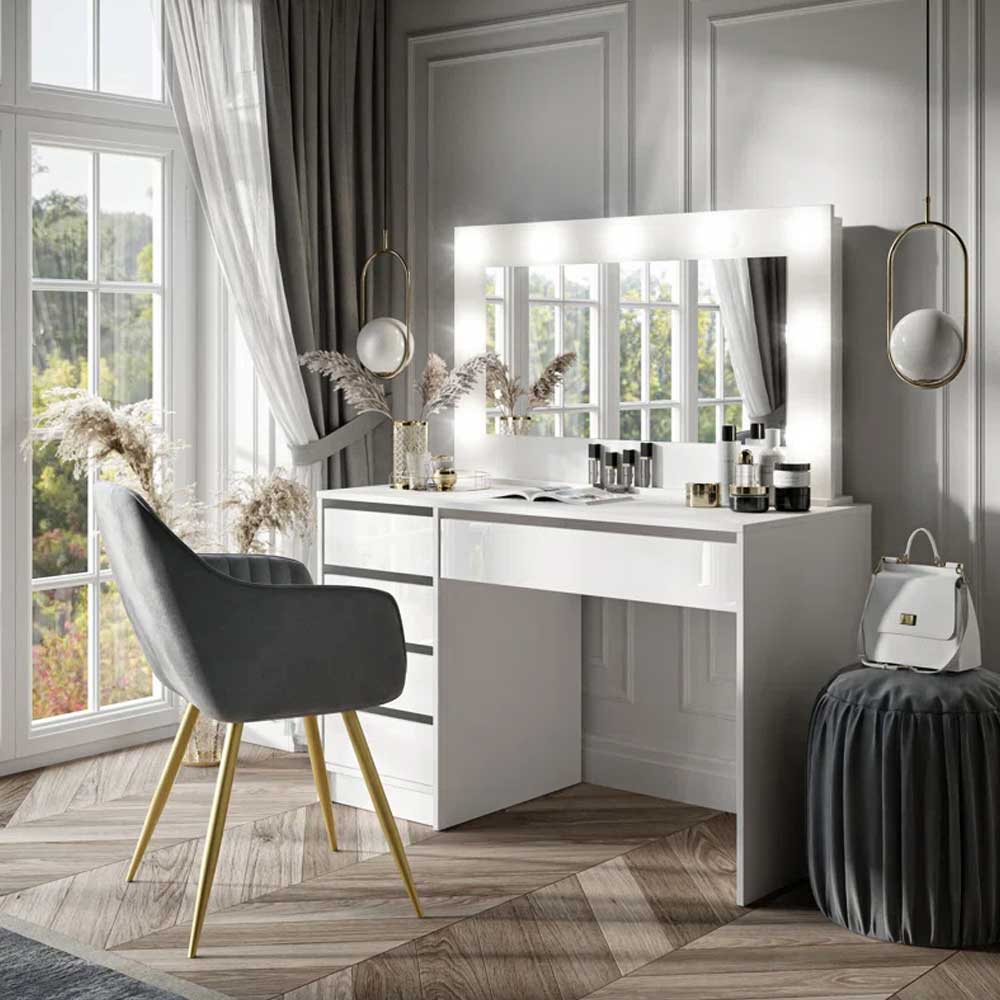 Zaviour Furniture elegance dresser with mirror