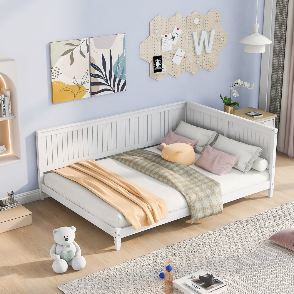 Mid-Century Modern design daybed