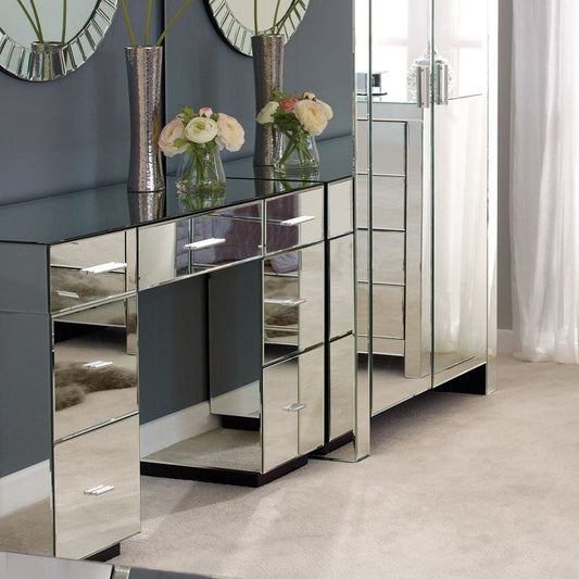 Venetian Mirrored Dressing Table