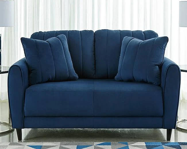 Corner Chaise Lounge – The Perfect Relaxation Spot for Dubai Homes