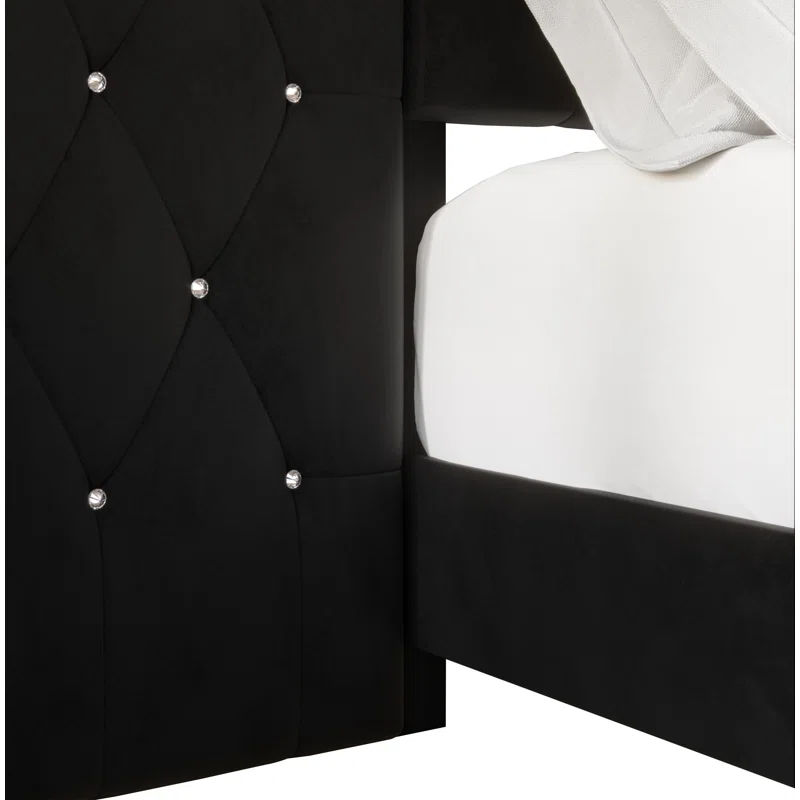 Zavior Velvet Bedroom Set with Tufted Platform Bed and Nightstands