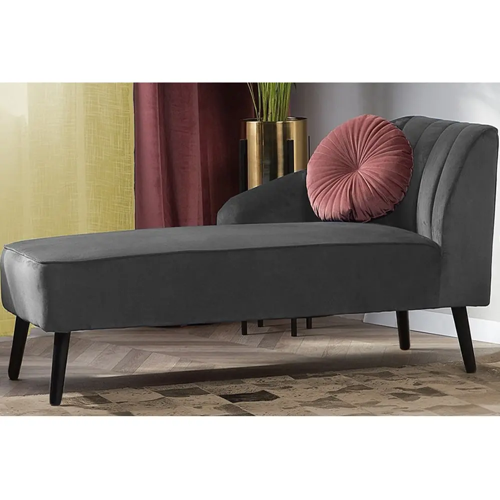 Queen Anne Velvet Chaise Lounge – furniture