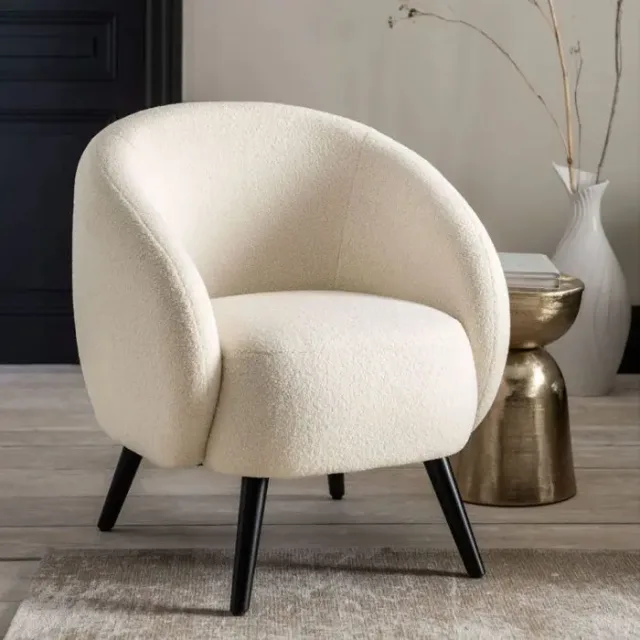 Zaviour Furniture Luxury Accent Chair – furniture