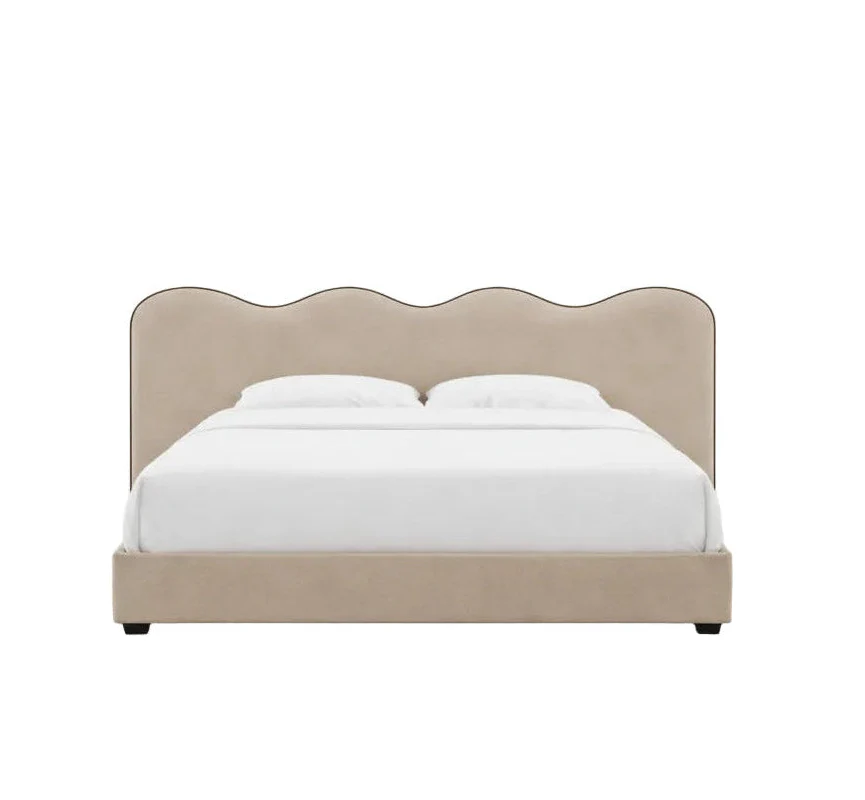 Verona Scallop Bed - product image 3