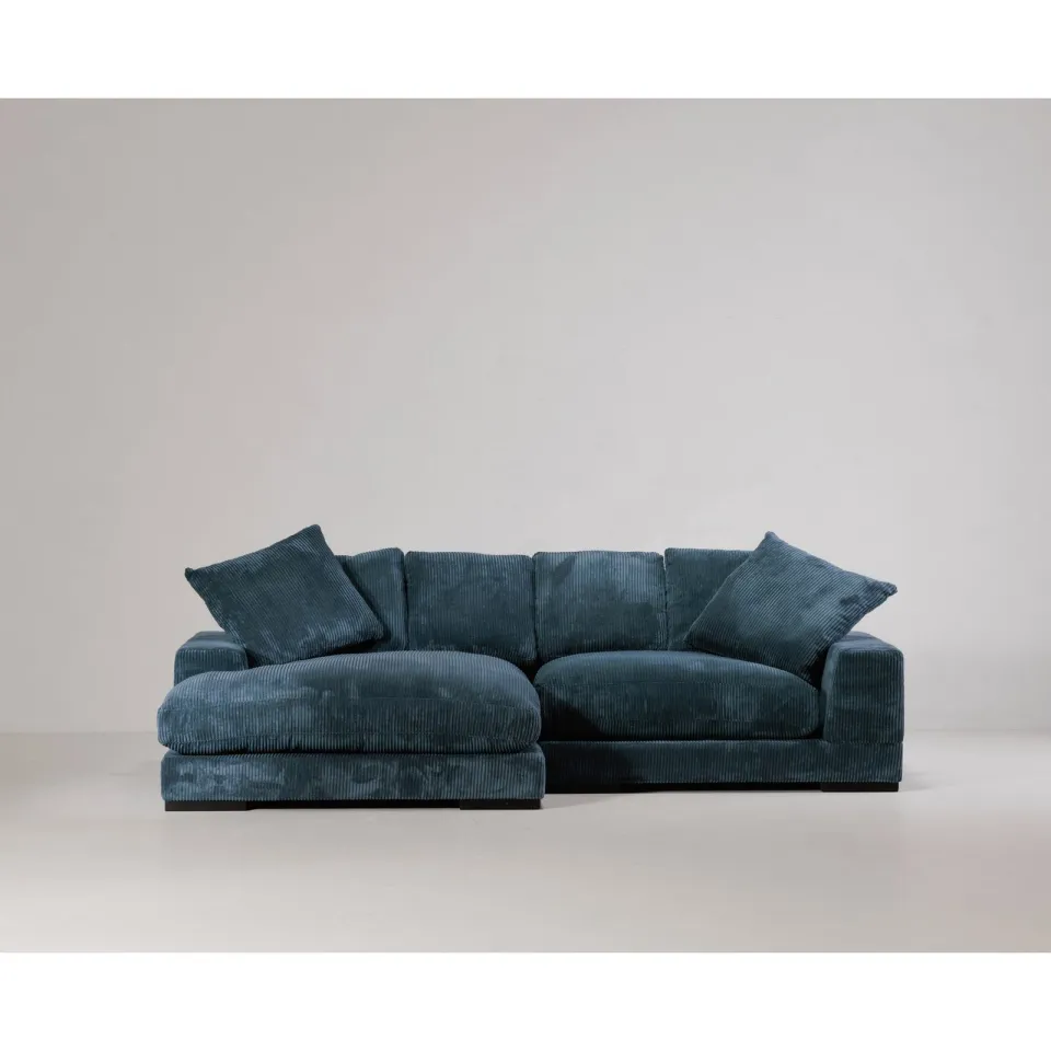 Horizon Reversible Chaise Sectional Sofa - product image 1
